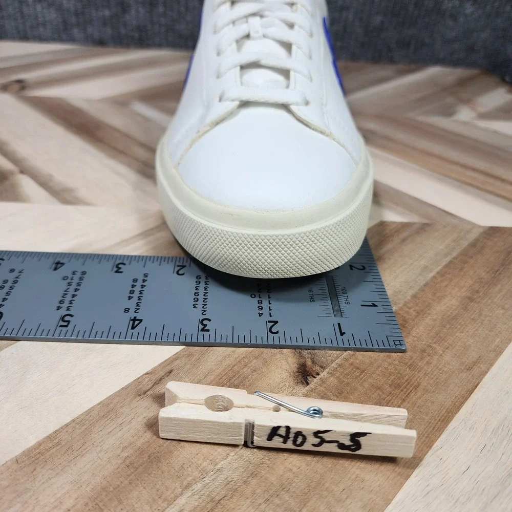 Veja Campo Chromefree Leather Sneaker - Extra White/Blue Size US Men's 9 Wmns 11